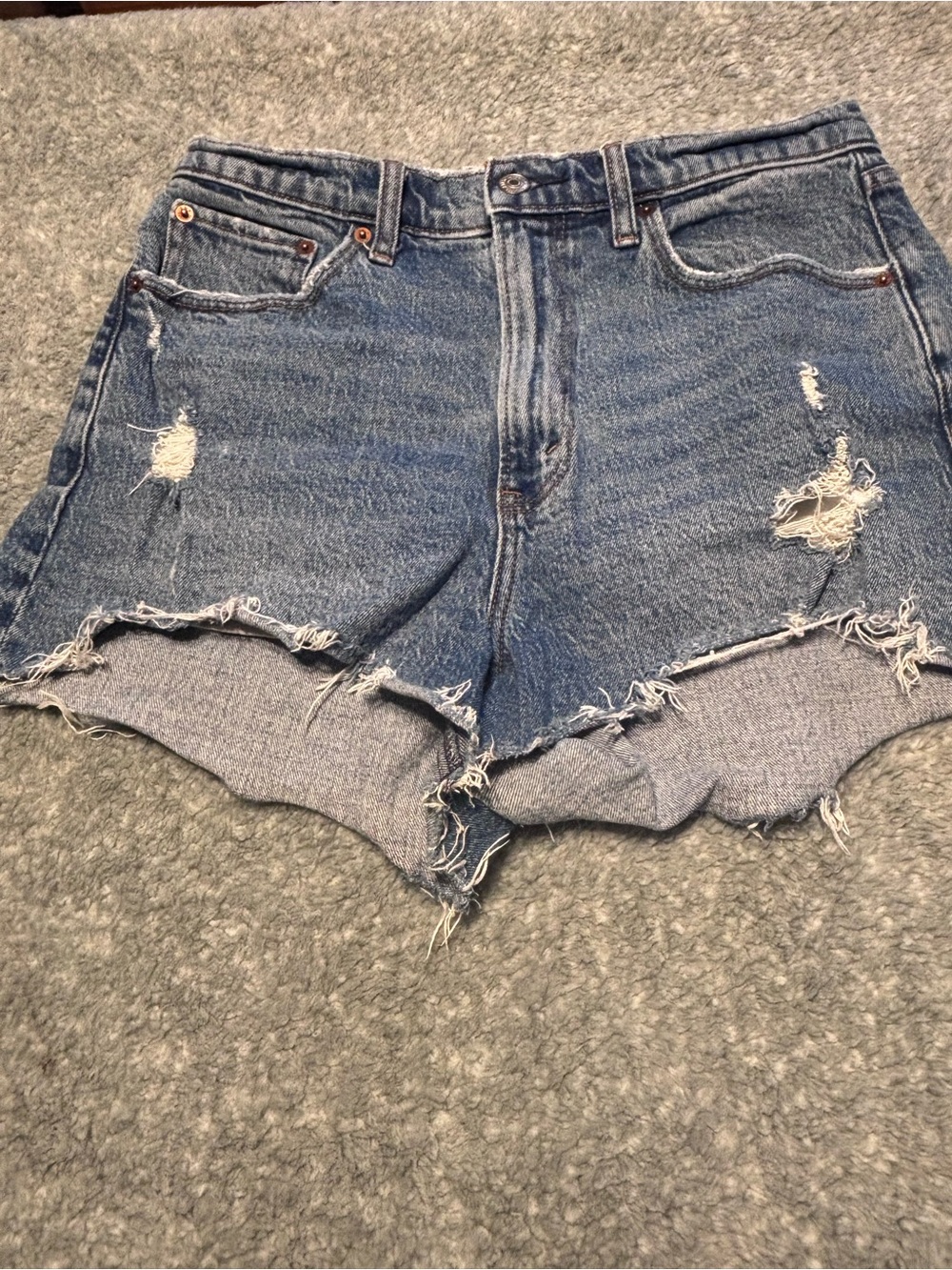 Abercrombie & Fitch Distressed Cutoff Jean Shorts - Blue size 29